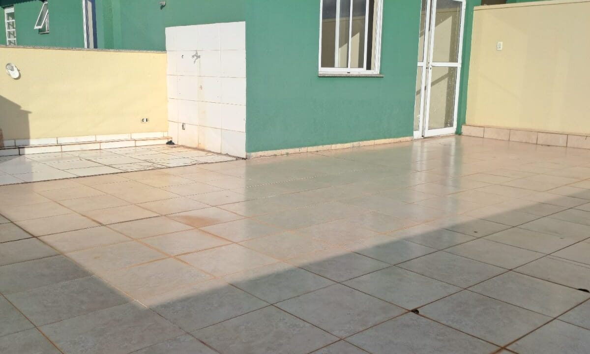 WhatsApp Image 2025-04-08 at 09.57.29 (2)